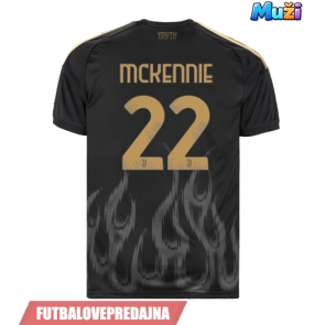 Lacne Muži Futbalové dres Juventus Weston McKennie #22 2026-27 Krátky Rukáv - Tretina